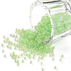 11/0グレードの丸いガラスシードビーズ  透明インサイドカラー  光沢メッキ  緑黄  2.3x1.5mm  穴：1mm  約48500個/ポンド