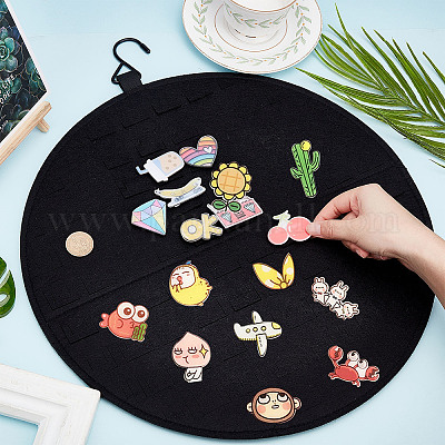 FINGERINSPIRE Round Hanging Brooch Pin Display Holder 40cm，Up to 76 Pins  Felt Enamel Pin Display Holder with Hook Black Brooch Pin Collection Holder