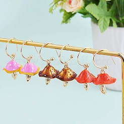 Aretes colgantes con hongo esmaltado&nbsp;JE987C