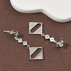 Rhombus Messing Micro Pave klare Zirkonia Ohrstecker&nbsp;LS-EJEW-F383-10P