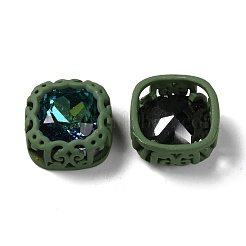Cuce sul rhinestone&nbsp;RGLA-M008-J03-B04