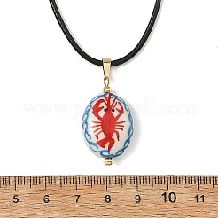Collana con ciondolo ovale in porcellana fatta a mano a forma di aragosta e cordino cerato nero.&nbsp;NJEW-JN06564