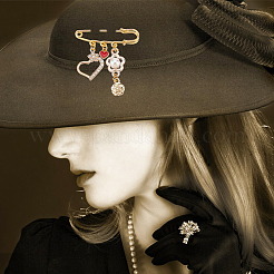 4 pièces 4 style fleur & coeur & numéro 5 breloques en émail épingles à nourrice broches&nbsp;JEWB-BC0001-09