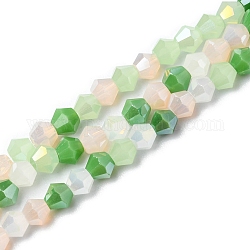 Galvanisieren Glasperlen, undurchsichtig und transparent und ab-farbig plattiert, facettiert, Doppelkegel, grün, 4x4.5 mm, Bohrung: 0.9 mm, ca. 94~95 Stk. / Strang, 13.86'' (35.2 cm)