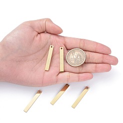 Pendentifs gravés sur quatre côtés en acier inoxydable 304&nbsp;STAS-I140-30A-G