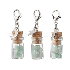 Colgante decorativo con chips de aventurina verde natural en una botella de los deseos de vidrio.&nbsp;HJEW-JM03306-01