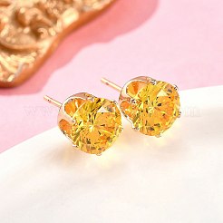 Flache runde Ohrstecker aus Messing mit Mikropavé und Zirkonia&nbsp;EJEW-D318-04G