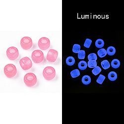 Perline di plastica trasparenti e luminose, smerigliato, si illuminano al buio, barile, rosa caldo, 9x6mm, Foro: 3.8 mm, circa 1900pcs/500g