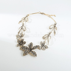Collane a bavaglino da donna in lega con cristalli e strass a forma di fiore&nbsp;WGBAD31-01