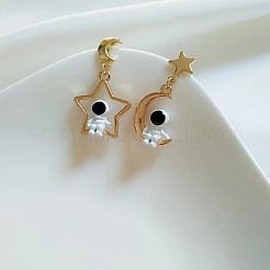 Ohrstecker aus Kunstharzlegierung mit Mond und Stern und Raumfahrer&nbsp;FS-WG8DF57-01