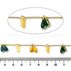 Emaillierter Tropfen aus Messing mit rechteckigen Gliederketten&nbsp;CHS-H112-23G-02