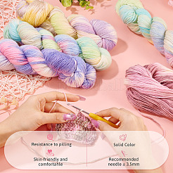 1 écheveau de fil teint en segments arc-en-ciel 80 % laine 20 % fibre acrylique&nbsp;OCOR-TA0003-02C