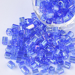 6/0 perles de rocaille en verre, couleurs transparentes arc, trou carré, cube, lumière bleu ciel, 6/0, 3~5x3~4x3~4mm, Trou: 1.2~1.4mm, environ 4500 pcs / sachet 