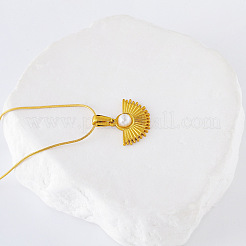 3 collar con colgante de acero inoxidable con forma de abanico y perlas de imitación pavé para mujer.&nbsp;CS4739