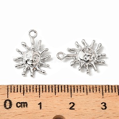 Pendentifs avec zircon cubiques à micro-pavés en laiton&nbsp;KK-K351-62P