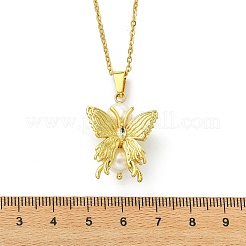 Collar con colgante de mariposa de latón con micro pavé de circonitas cúbicas y perlas naturales&nbsp;NJEW-JN06182