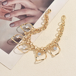 Bracelet en fer pavé de zirconiums cubiques transparents en forme de larme creuse&nbsp;TT1421