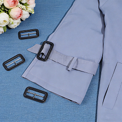 4 fibbie in pelle&nbsp;FIND-PH0038-70C