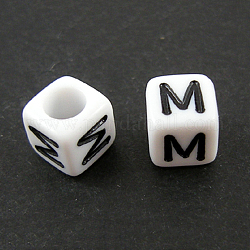 Perles européennes de lettre en acrylique, trou horizontal, cube, letter.m, 10x10x10mm, Trou: 3.5~4mm