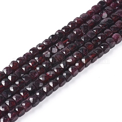 Chapelets de perles de grenat naturel, facette, cube, 4~4.5x4~4.5x4~4.5mm, Trou: 0.8mm, Environ 87~101 pcs/chapelet, 15.55 pouce (39.5 cm)