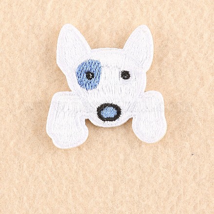 子犬のコンピュータ化された刺繍布アイロン/パッチの縫製  マスクと衣装のアクセサリー  アップリケ  テリア犬の頭  ホワイト  3.9x3.7cm X-DIY-F030-16O-1