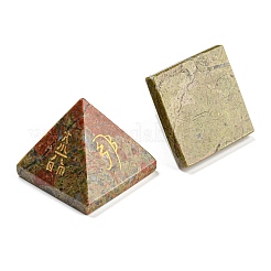 Pyramiden-Heilfiguren aus natürlichen und synthetischen Edelsteinen&nbsp;G-A091-01