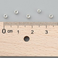 Perles d'espacement rondes en laiton plaquées sur crémaillère&nbsp;KK-I601-3mm-S-RS