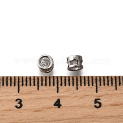 Flache runde Messing-Micro-Pave-Schlittenanhänger mit klarem Zirkonia&nbsp;KK-C106-11P