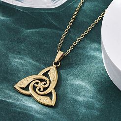 Wikinger-Triskelion-Knoten 304 Edelstahl-Anhänger-Halsketten&nbsp;NJEW-M096-32G