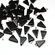 三角形天然な黒の石のペンダント  プラチナトーンの真鍮パーツ  22~25x14~15x5~7mm  穴：2x7mm X-G-Q356-07-1