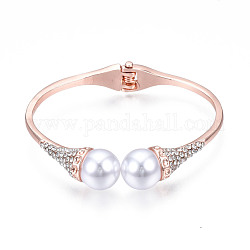 Bracelet de manchette ouvert en perles rondes en plastique ABS avec strass en cristal, bracelet jonc à charnière en laiton pour femme, or rose, diamètre intérieur: 1-3/4x2-1/2 pouce (4.4x6.3 cm)