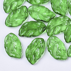 Pulvérisation peint pendentifs en verre transparent, feuille, verte, 27.5x15~17x3.5~4.5mm, Trou: 1.4mm