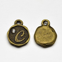 Antike Bronze überzogene Legierung Rhinestone-Charme, flach rund mit letter.c, Nickelfrei, 13x10x1.5 mm, Bohrung: 1 mm