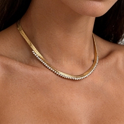 Collane a catena piatta a serpente da donna in acciaio inossidabile 304 con pavé di zirconi cubici trasparenti.&nbsp;WG60D5C-01