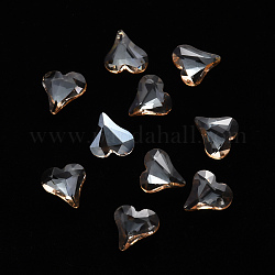 Corazón cabuchones de vidrio transparente, accesorios de la decoración del arte del clavo, facetados, vara de oro, 8.5x8.5x3.5mm