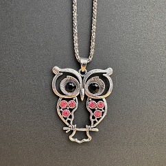 Collar con colgante de búho tallado hueco con rhinestone de aleación vintage para mujer, plata antigua, rosa, 19.69 pulgada (50 cm)