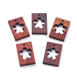 Pendentifs en bois de santal naturel, non teint, rectangle avec sakura, firebrick, 33x23x3~6mm, Trou: 2mm