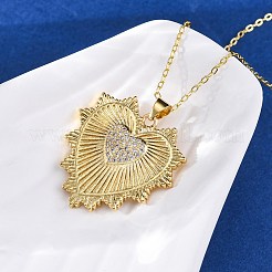 Colliers avec pendentif en forme de cœur en laiton micro pavé et zircone cubique transparente pour femmes&nbsp;NJEW-S438-07C-G