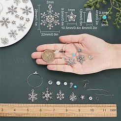 DIY-Sets zur Herstellung weihnachtlicher Schneeflocken-Ohrhänger&nbsp;DIY-SC0019-34