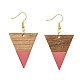 Boucles d'oreilles pendantes triangle en résine et bois de noyer EJEW-JE05505-02-1