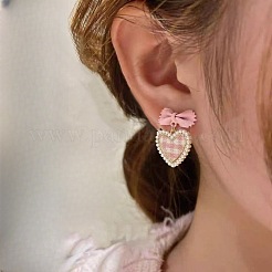 Orecchini pendenti da donna in lega di zinco e plastica.&nbsp;WGD72B4-01