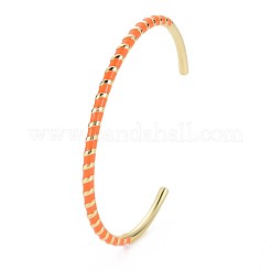 Verdrehter Armreif aus Messing mit Emaille&nbsp;BJEW-T020-02B-NF