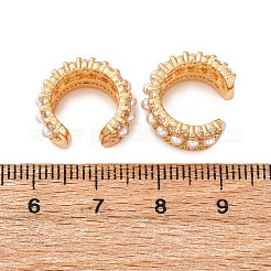 Orecchini a polsino in ottone a forma di C con micro pavé di zirconi cubici trasparenti&nbsp;EJEW-Z127-04G