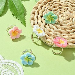 Fingerring aus Plumeria-Blütenharz&nbsp;RJEW-JR00640