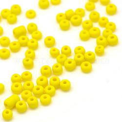 Perles rocailles en verre opaque mat, ronde, jaune, 4~5x2.5~5mm, Trou: 1mm, environ 4500 pcs / sachet , 440~450 g / sac