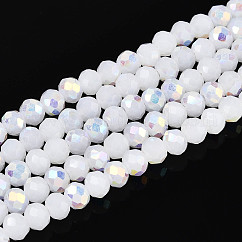 Hilos de cuentas redondas de vidrio opaco chapadas en color AB, facetados, blanco, 4.5x3.5mm, agujero: 0.7~1 mm, aproximamente 108~116 pcs / cadena, 14.76~16.73'' (37.5~42.5 cm)