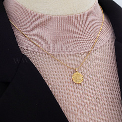 Halsketten mit Anhänger in Form einer geprägten Blume aus Edelstahl 304 im Boho-Stil für Damen&nbsp;WG2EB36-01