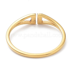 Bague ouverte triangulaire en acier inoxydable 304 avec placage ionique (IP) et zircone cubique&nbsp;RJEW-K224-09G
