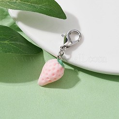Decoración colgante de fresa de resina opaca&nbsp;HJEW-JM01420-02