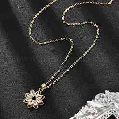 Colliers pendentifs en forme de fleur en laiton micro pavé avec zircone cubique transparente pour femmes&nbsp;NJEW-S448-05G